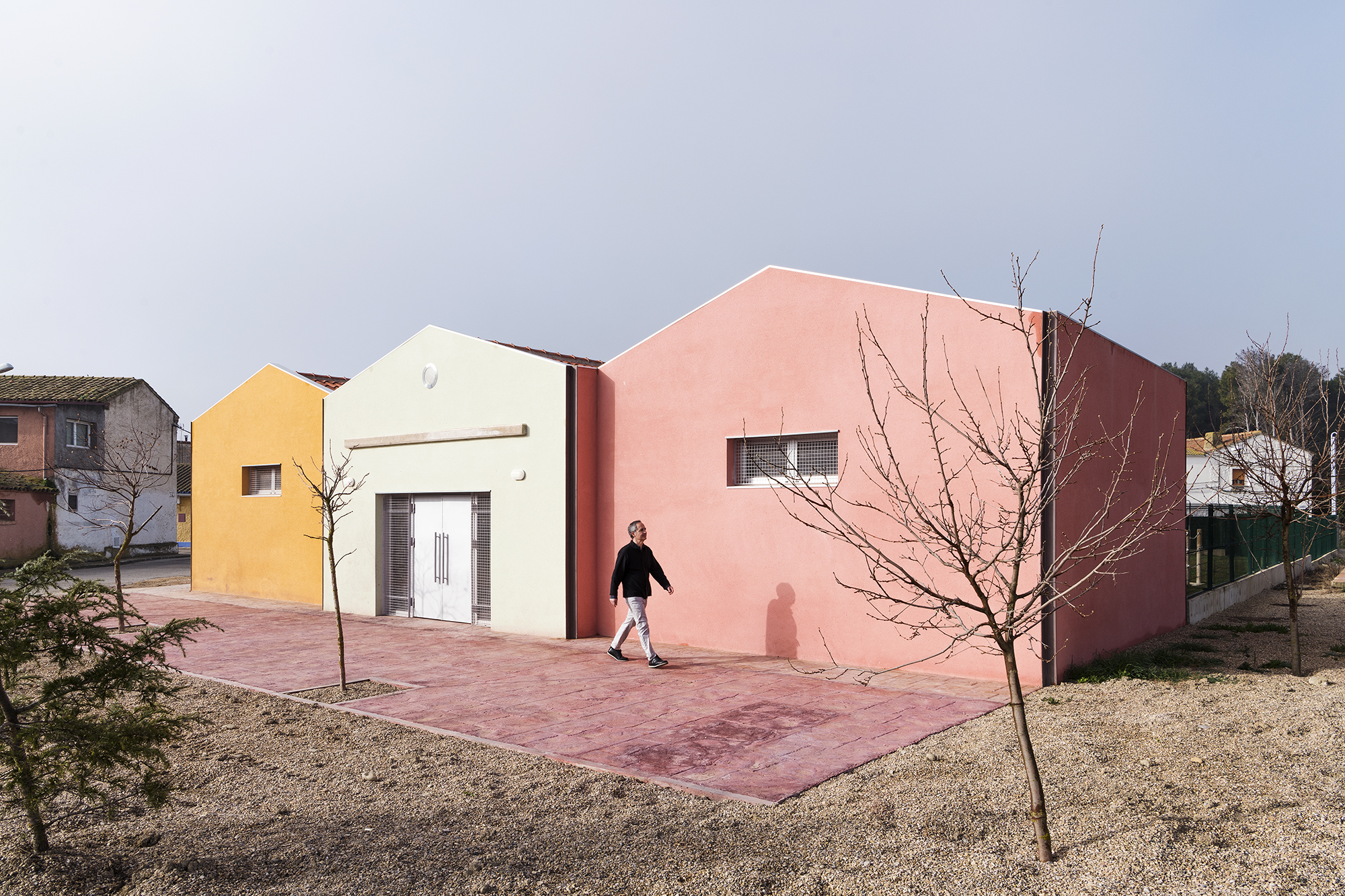 exterior piscina municipal